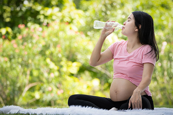Stay Hydrated, pregnancy tips for normal delivery